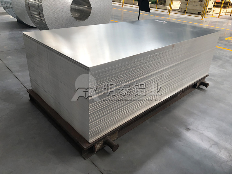 汽車散熱器基板用3003鋁合金的應(yīng)用與優(yōu)勢(shì)